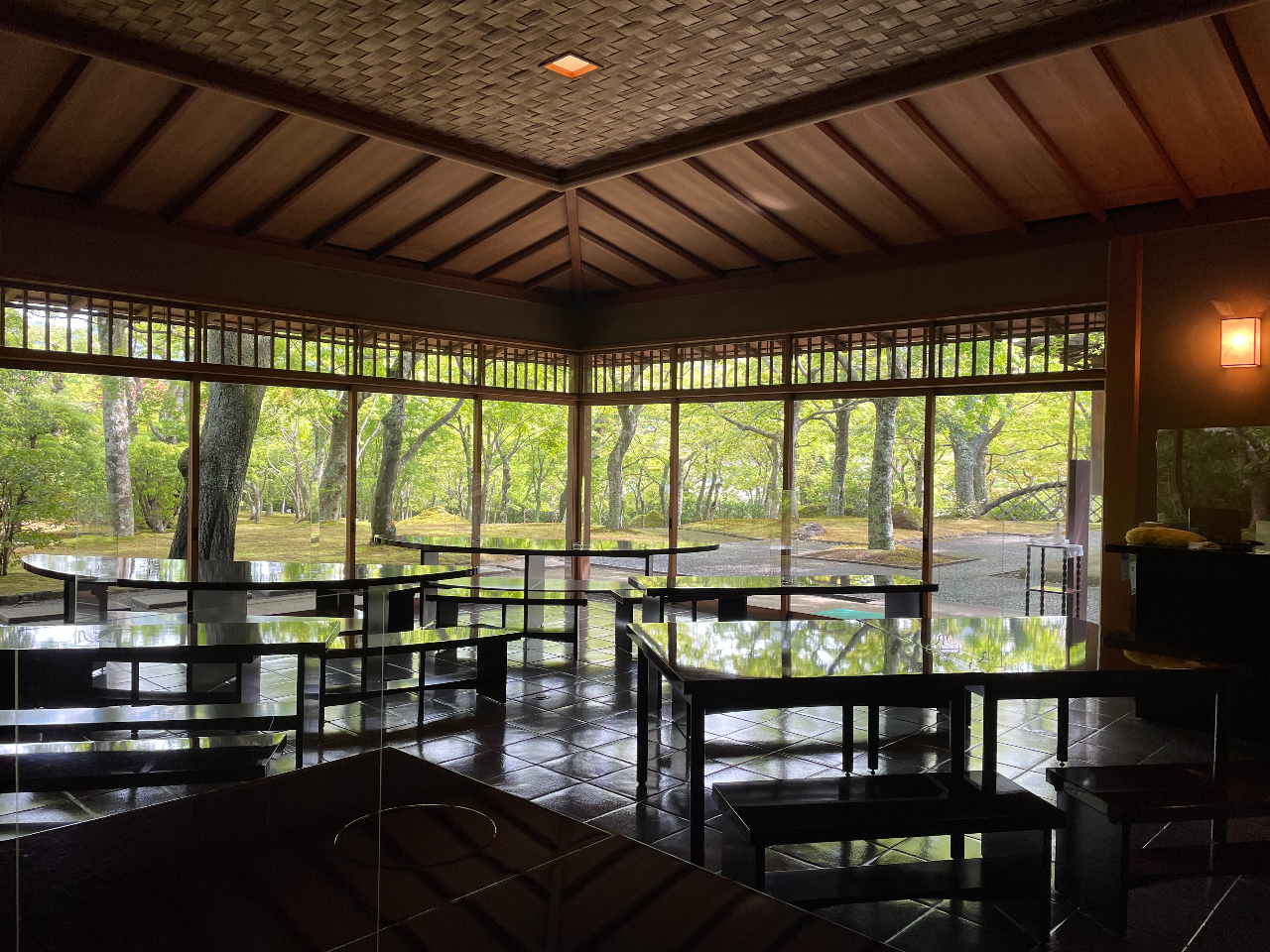 lG܁X̌iFłȂAS鎞Ԃ߂B