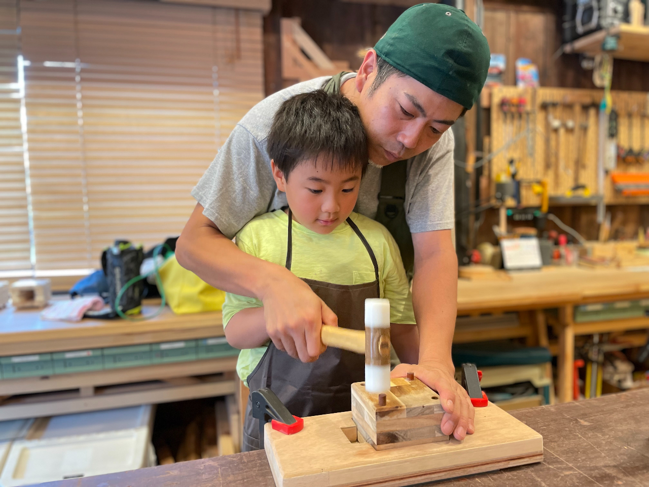 どうしても難しいところは、職人さんがコツを教えてくれるので安心です。