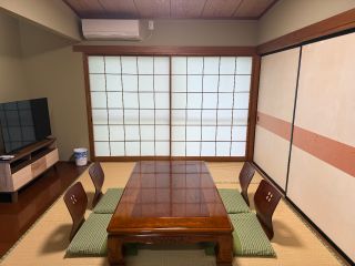 【休憩スペース】1階 和室6畳