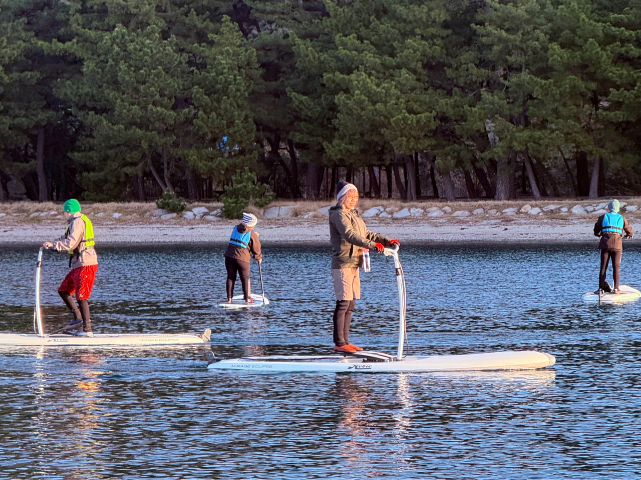 �L���������̃y�_��SUP�̌��c�A�[