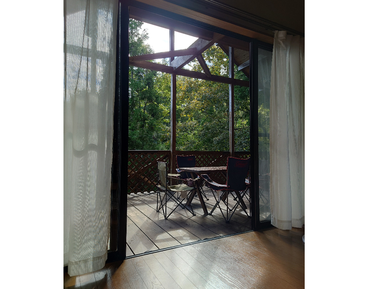 _CjÕKX˂ƊOKi̗EbhfbLɍs܂B