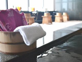 このたび、リゾーピア熱海は、株式会社ポーラ・オルビスホールディングスが温泉の美肌効果を科学的に分析・認証する「美肌温泉証」を取得し「バリア・オアシス温泉」に認定