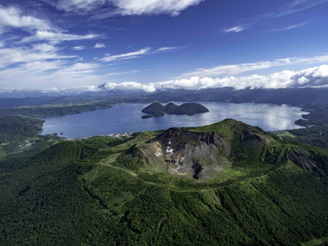 北海道札幌発登別・洞爺湖1日満喫日帰りバスツアー! 地獄谷+洞爺湖+有珠山 <4...