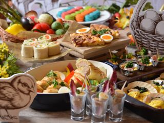 前菜からメインやデザートなどをお好きなだけ楽しめます♪お子さま連れも安心のメニューも!