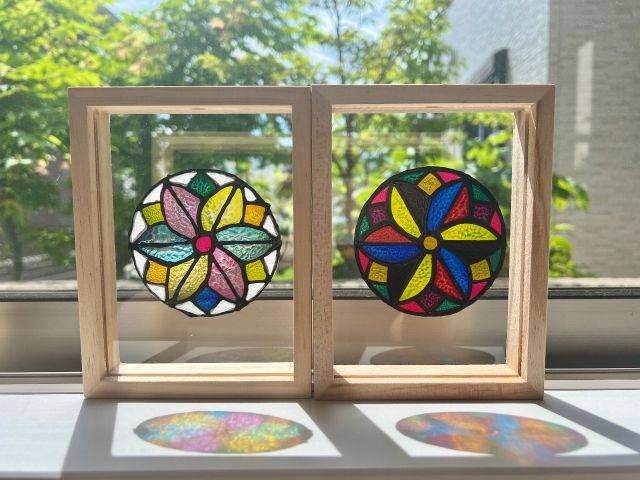 最近の1番人気マンダラ!!丸い影が浮いているようでキレイです。