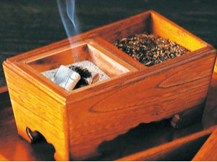 uči傤jvƂ́Aʖ₨A@ȂǂsۂɁA𕰂ĕl̐lqނƂłB