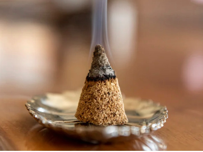 R[^  ~̌`XeBbNEQ^vȂBƔR