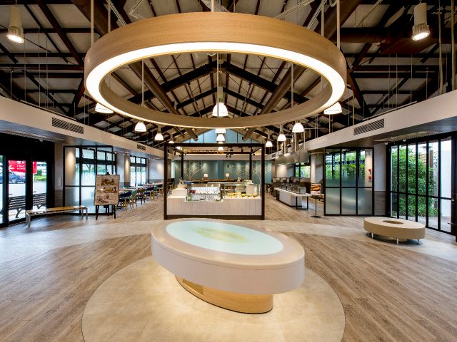 体験教室が終わったら、杜のこんだてCafeへ!(ランチタイムの時間内であれば、体験教室前のカフェ利用も可能)