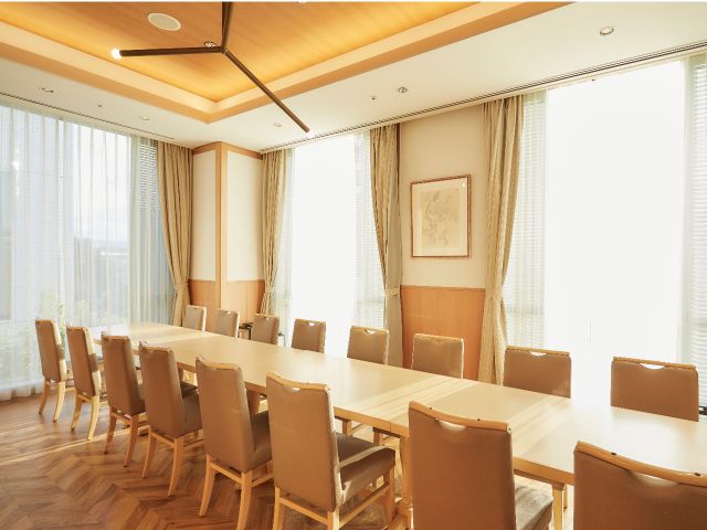 10名以上16名までの個室完備