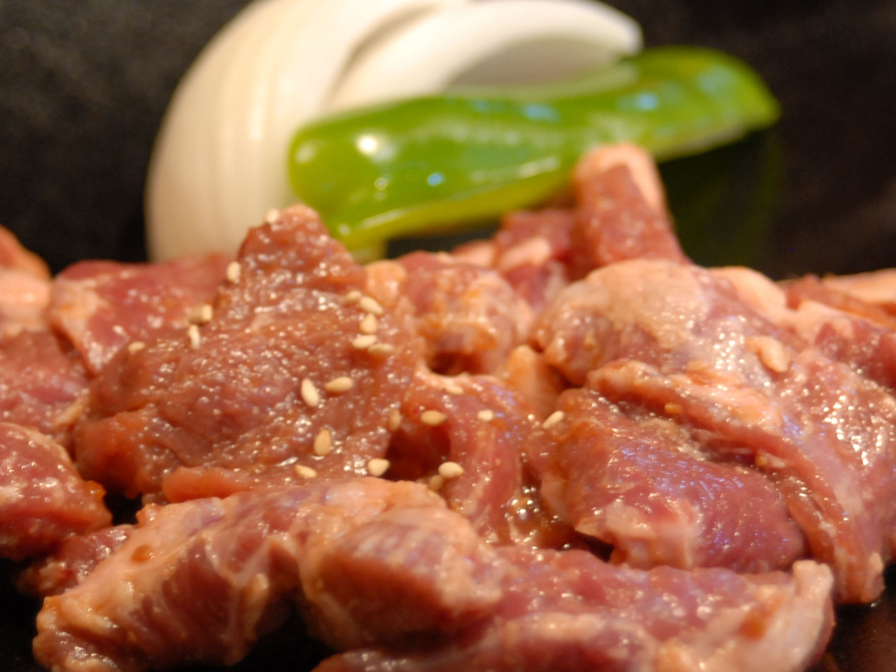 地豚焼肉ランチとメロン食べ放題! デザート付き!!