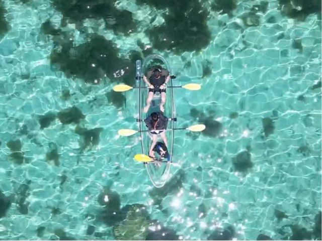 ドローンで真上からの映像です! 海とるぅとるぅです