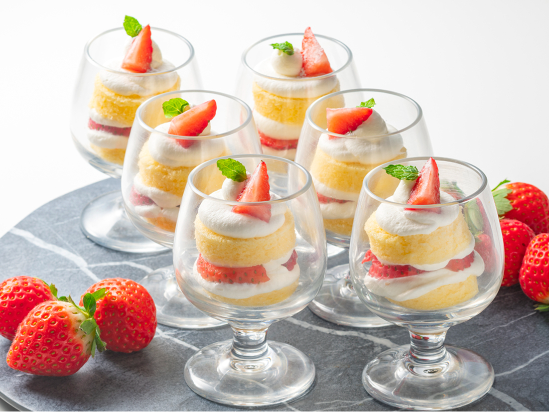 �X�g���x���[�O���X�V���[�g�P�[�L�@�C���[�W