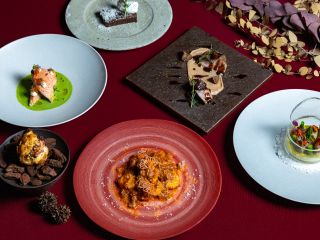 秋の食材をふんだんに使用したコースをお楽しみいただけます