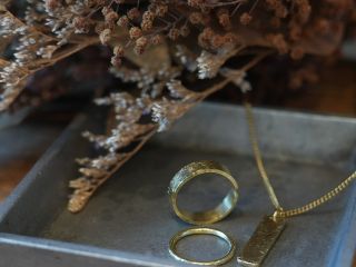 端材を使ってネックレスやチャームも同時に 作って頂けるお得なワークショップです♪