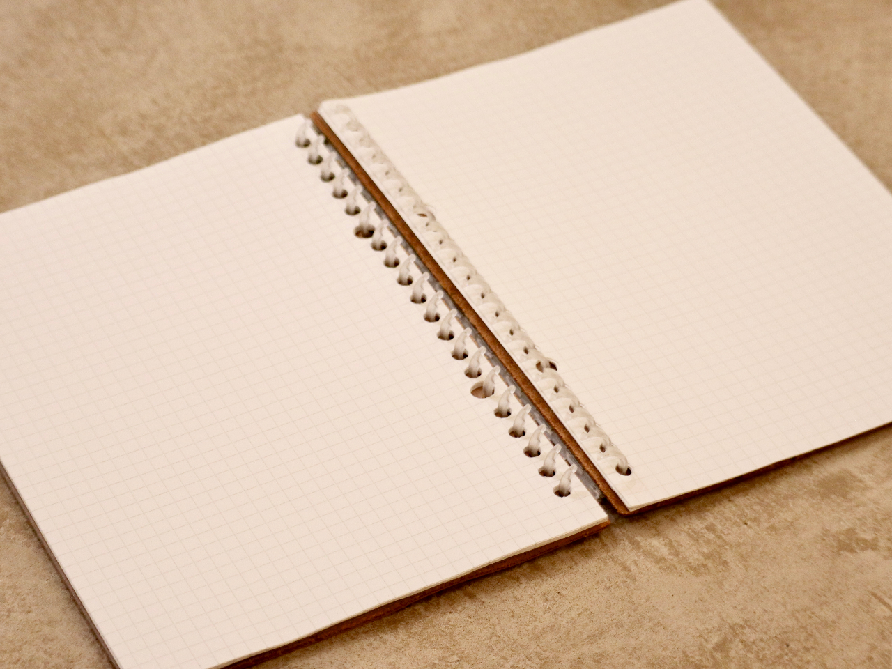 A5TCY20pOtĂ܂[Y[t͍ւ\Ȃ̂ŁAA蒠AƌvȂǎg͖Ip͕t܂