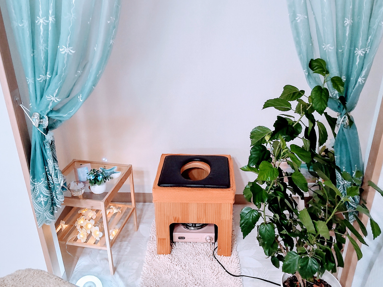 海をイメージした                 よもぎ蒸しのお部屋