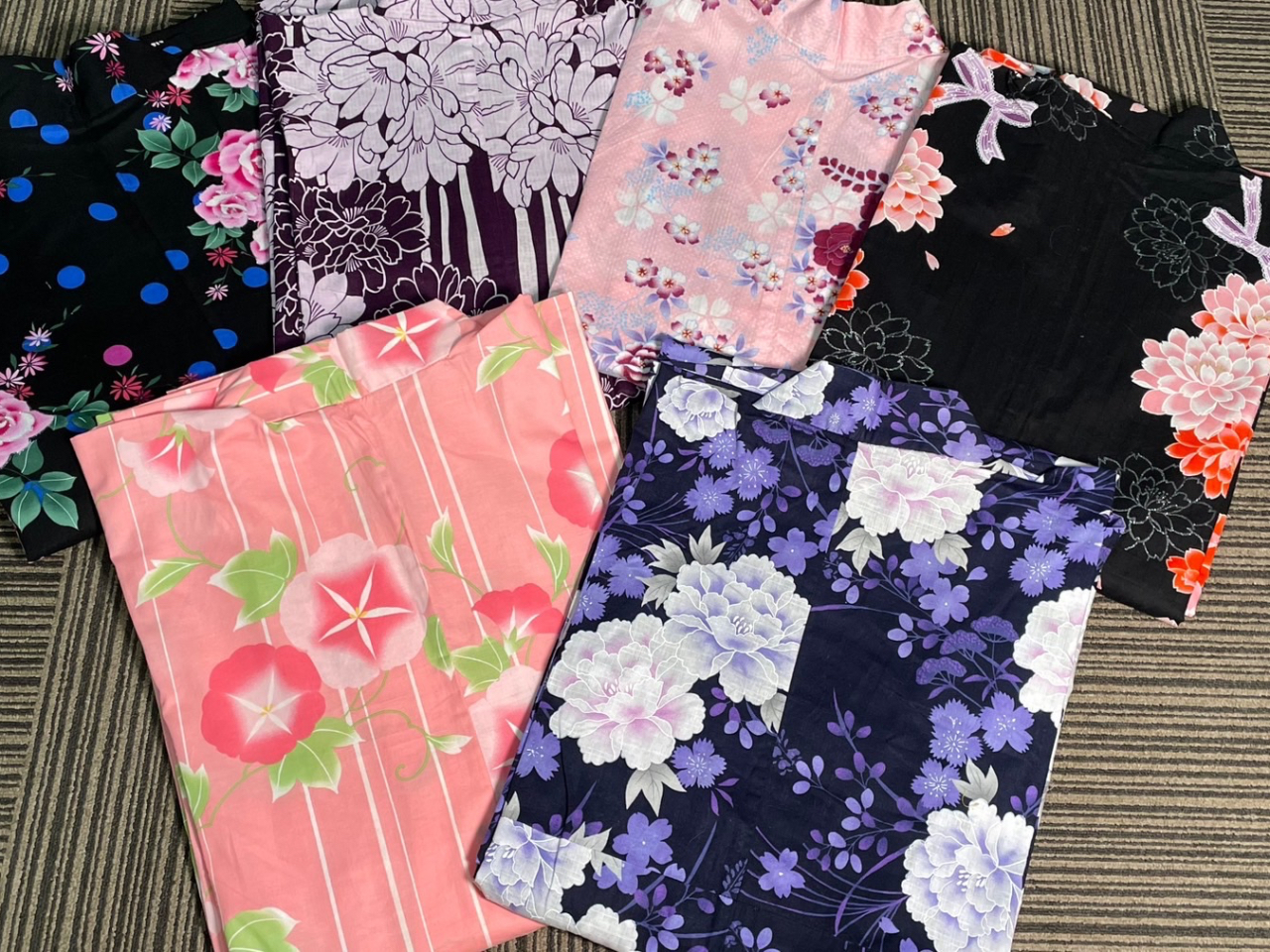 g[ChR[XiIWijyWCWOO~z̈ł