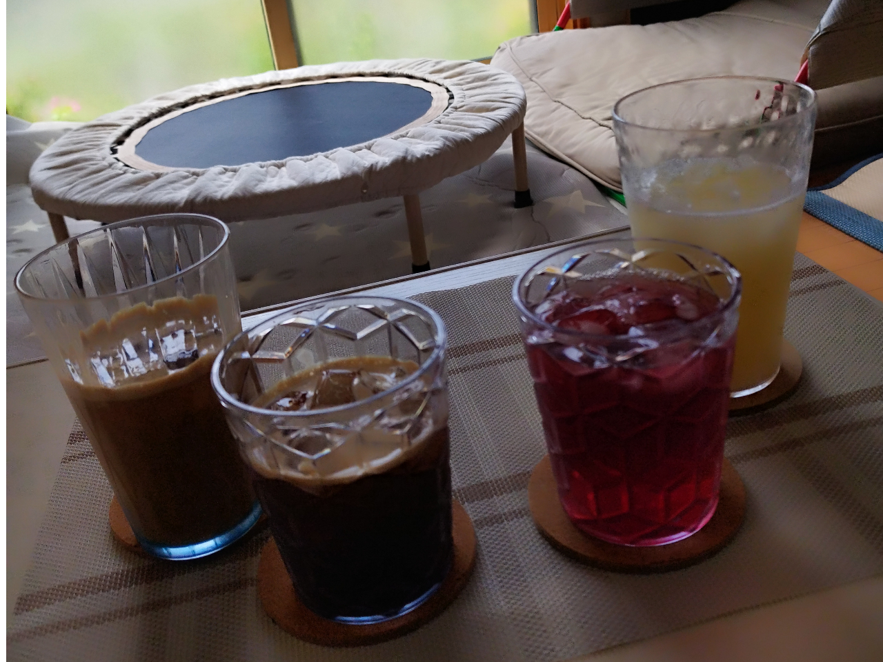 JtFȂ炨q̗VтĂˁ@PԈȏRԖv͂ȂƐeqƂɁut[hNIvVяtłł