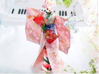 現代風の和紙人形「華姫」ガラスちゃん