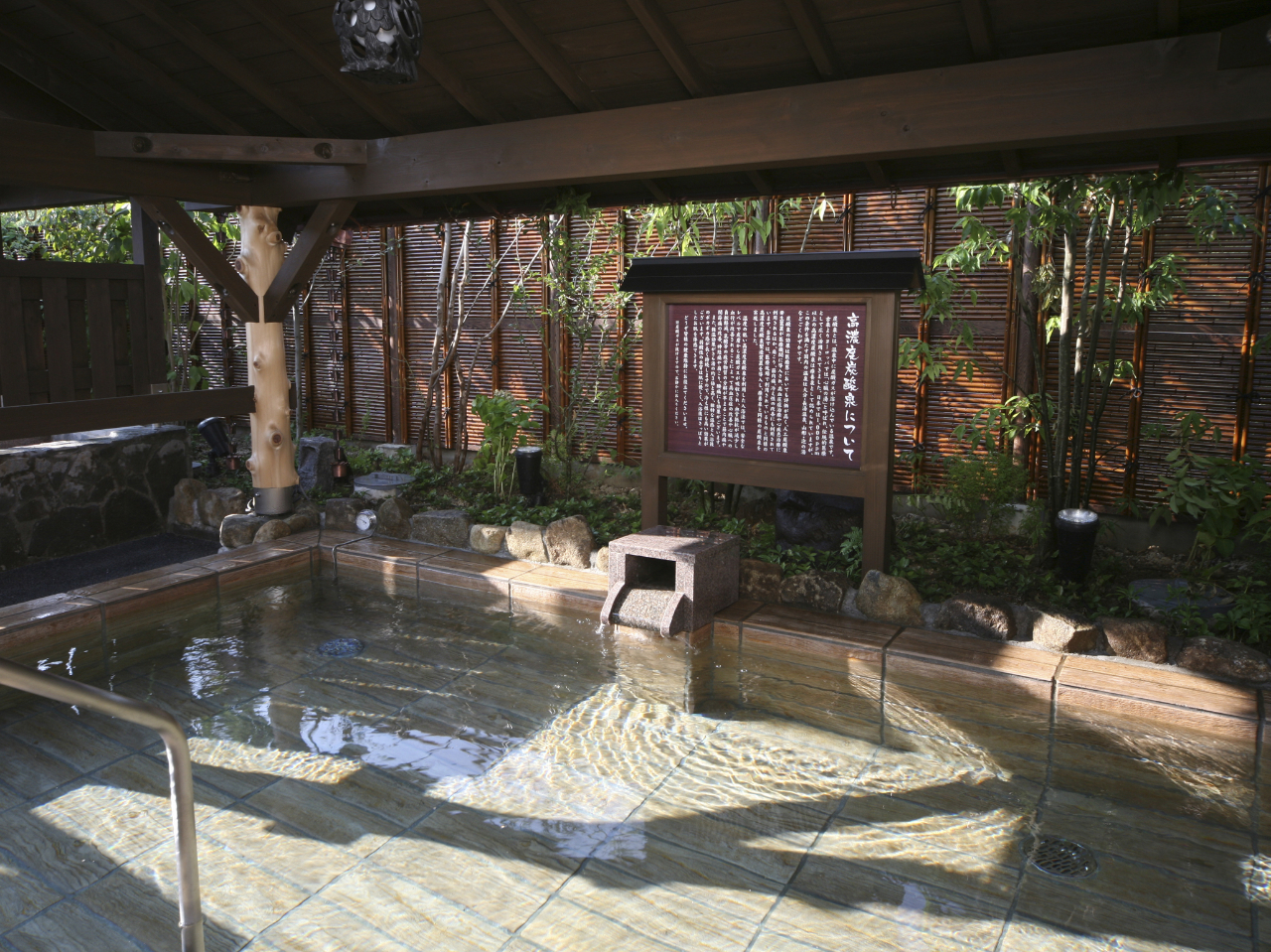 �×{��Ɠ����Z�x�̒Y�_��������B��J�񕜌��ʂ�������ʁA�֐ߒɂ̊ɘa�ȂǁA���ʂȌ��\���F�߂��Ă��܂��B 