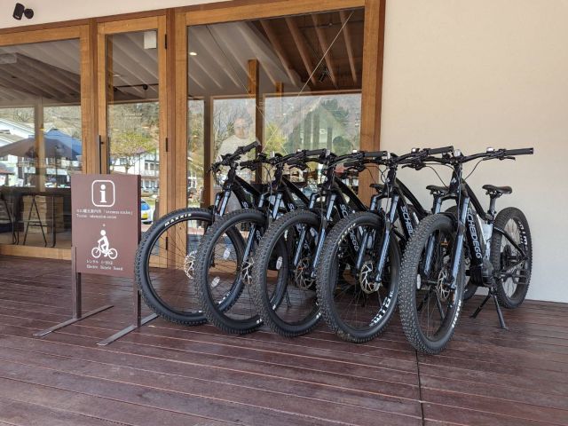 レンタルいただけるE-BIKEはモンベルのシャイデックMT-Eです♪