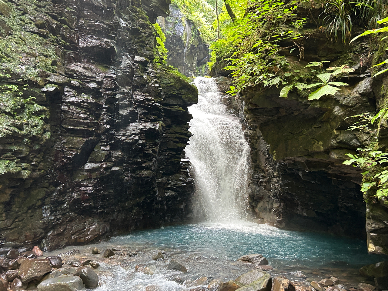 ]Ȃ΁Aŉ́uY̑i䂤Ђ̂jvO܂łē܂B𒴂[voAƂAhx`[Cy߂܂i30قǃvXj