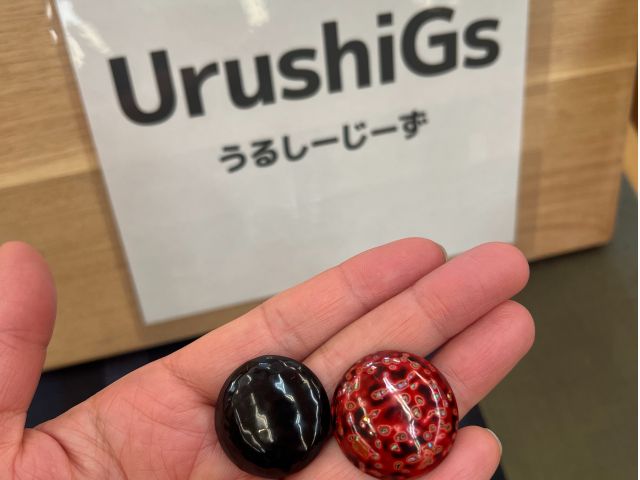現地にお越しいただくとお箸以外にアクセサリーパーツもお選びいただけます