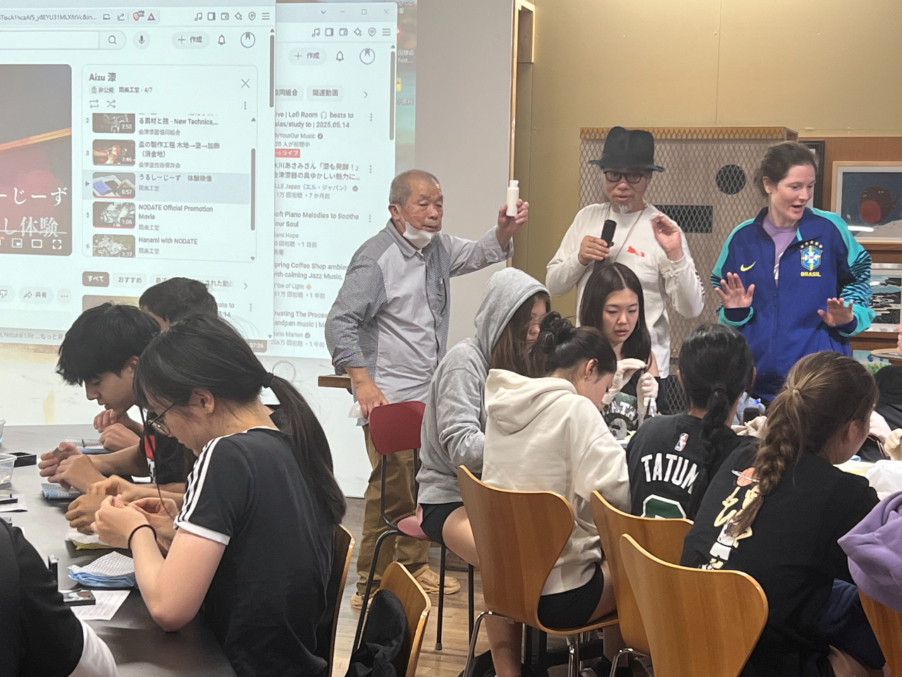 llɂvWFN^[ƃ}CNgĂo܂