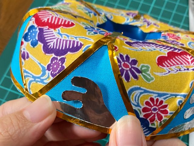 波型を付けています。綺麗に真ん中に晴れた時はとても嬉しいです。