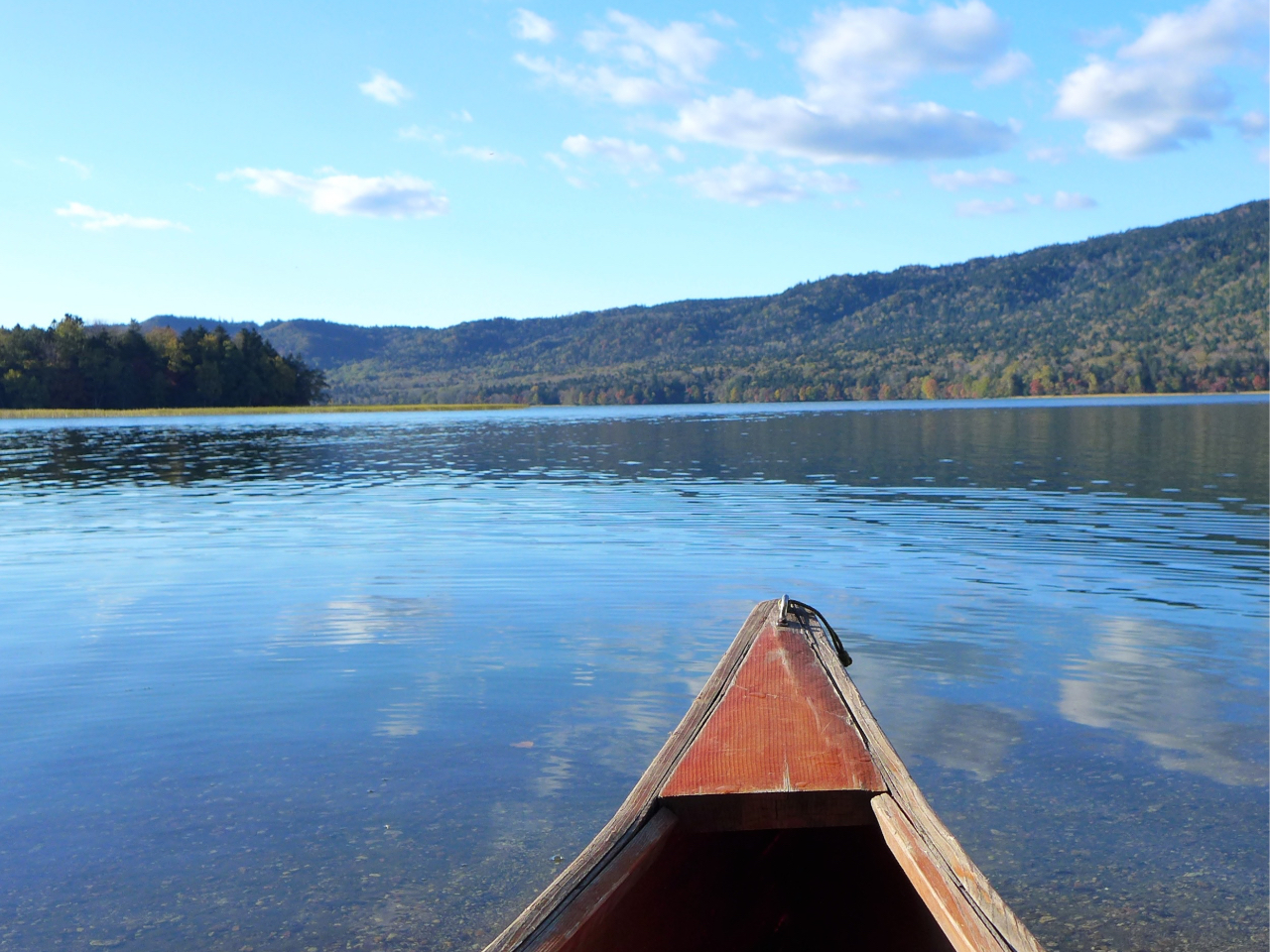 呼人半島を眺めながら、網走川の流れ出しへ向かいます
