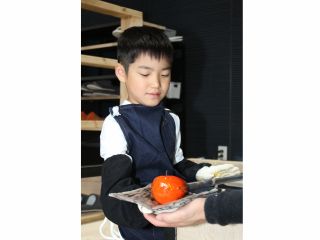 小さなお子様でもしっかり補助しながら安全に体験していただけます!