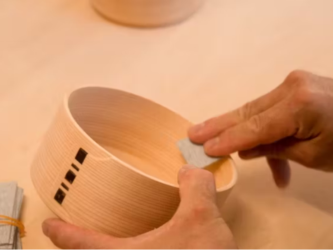 七寸盆、丸弁当小、丸弁当中・丸弁当大は追加料金がかかります。オプションでご選択ください。