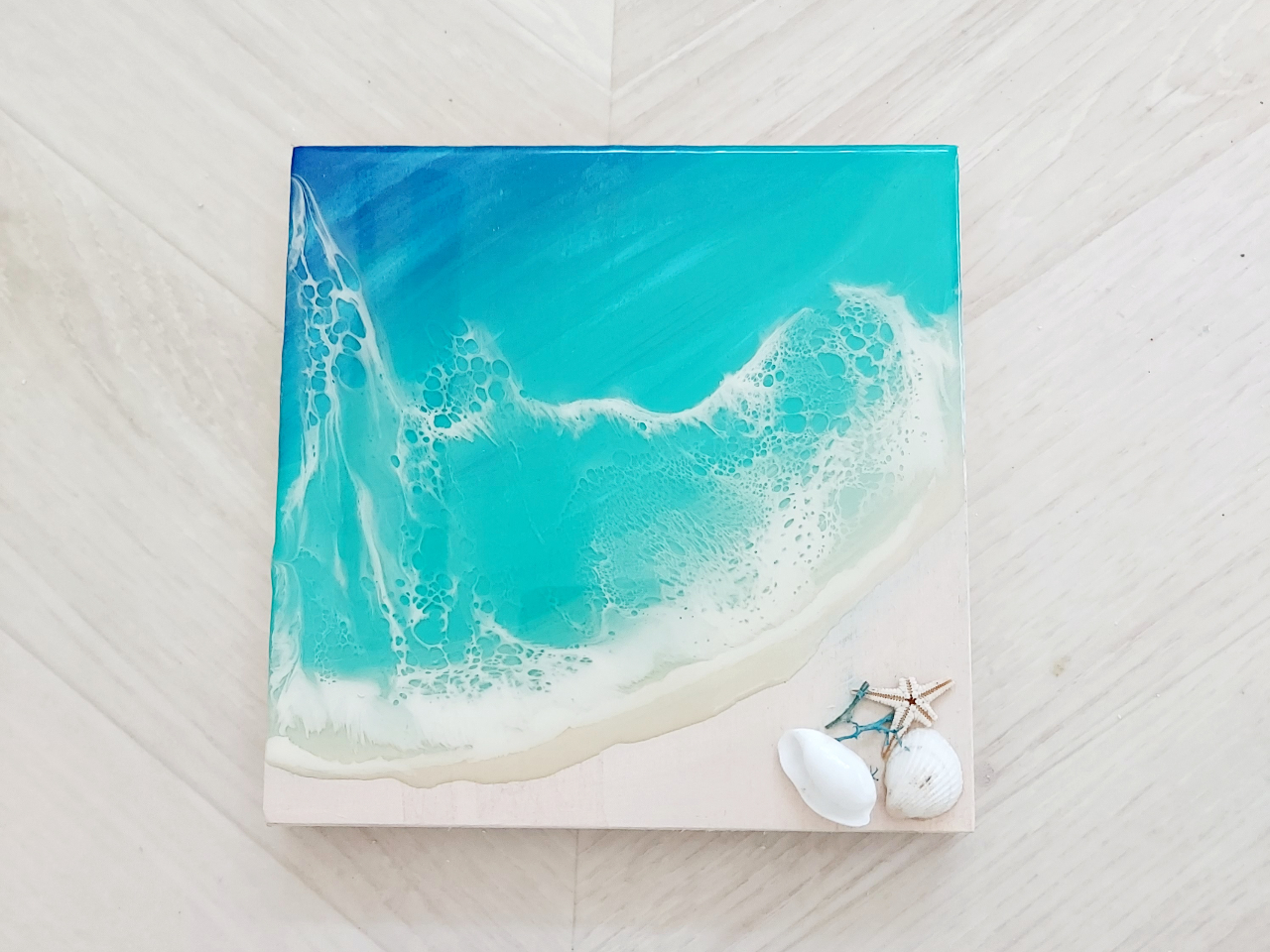 15×15cmの海のレジンアート作り♪