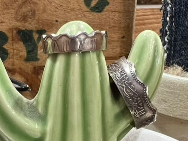 Ȃ蕝LAig`̓i~i~̉ɁEEEĎ̃fUCI΂ɂ܂b`ǂII