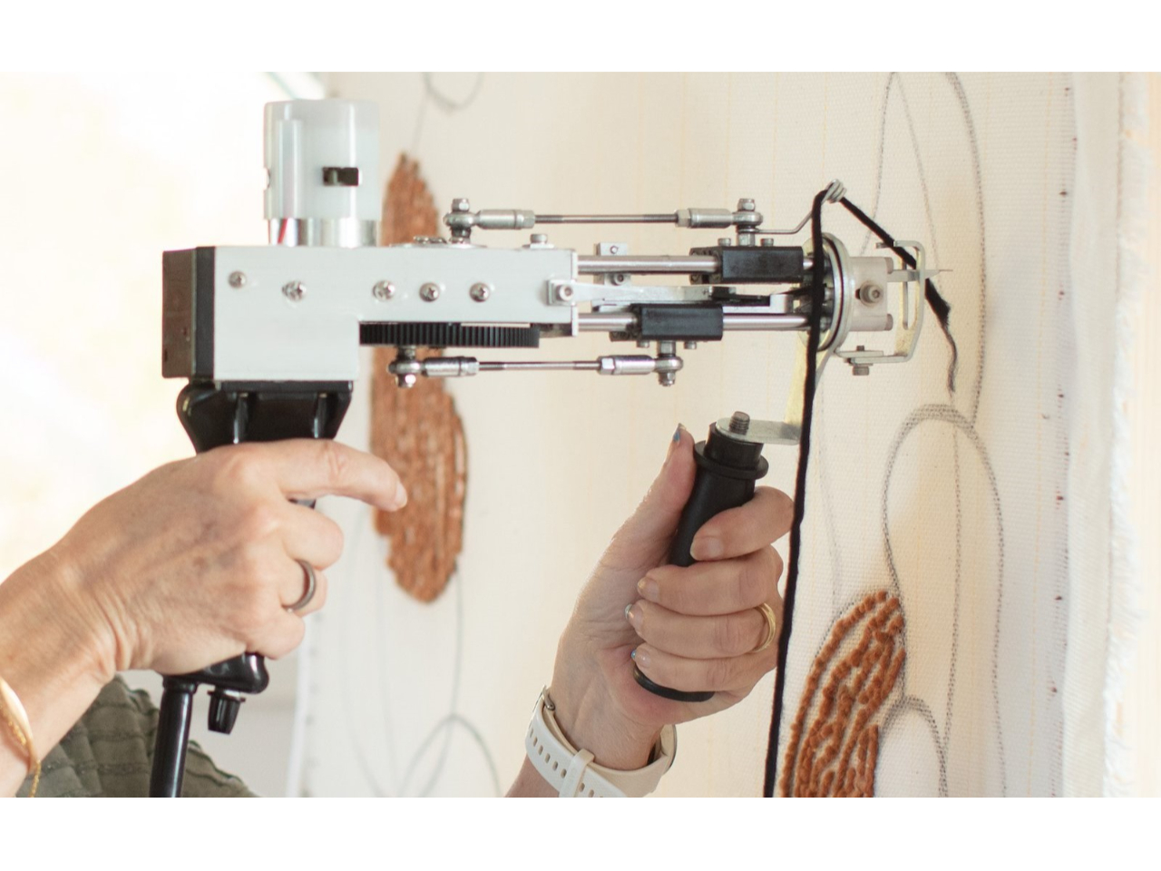 【新潟・東区】タフティング体験!オリジナルラグマット制作♪[60cm×60cmサ...