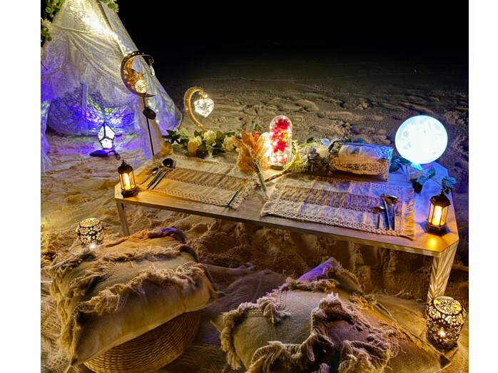 �i�C�g�^�C���̗l�q