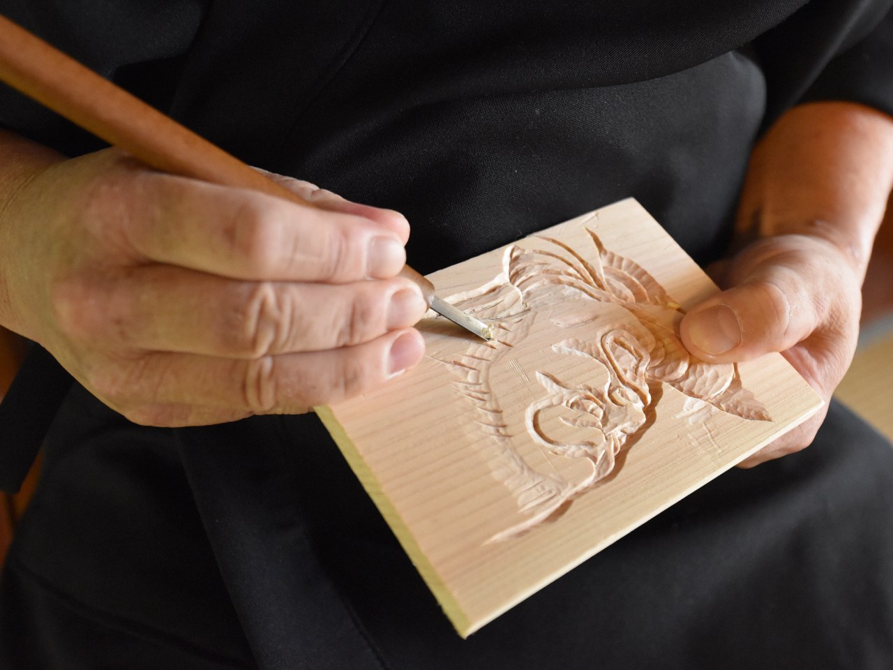 【福岡・糸島】仏像彫り(板彫り)の体験プラン