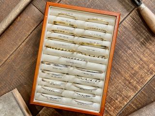 たくさんのサンプルを参考に、自分だけのバングルをお作りください!