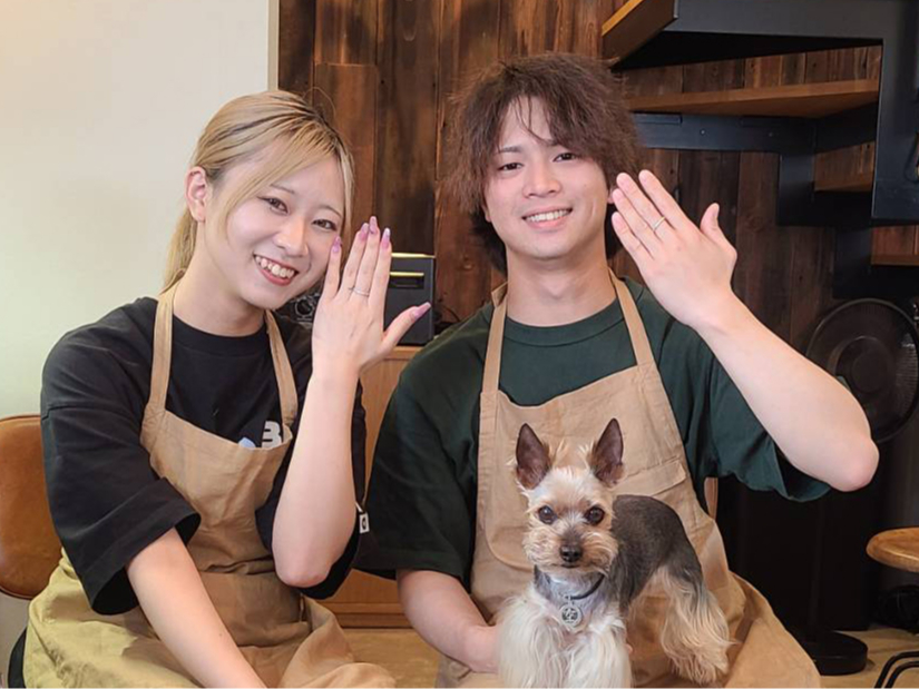 お店には看板犬が応援係をしています♪(犬が苦手な方は別室で大人しくしております)