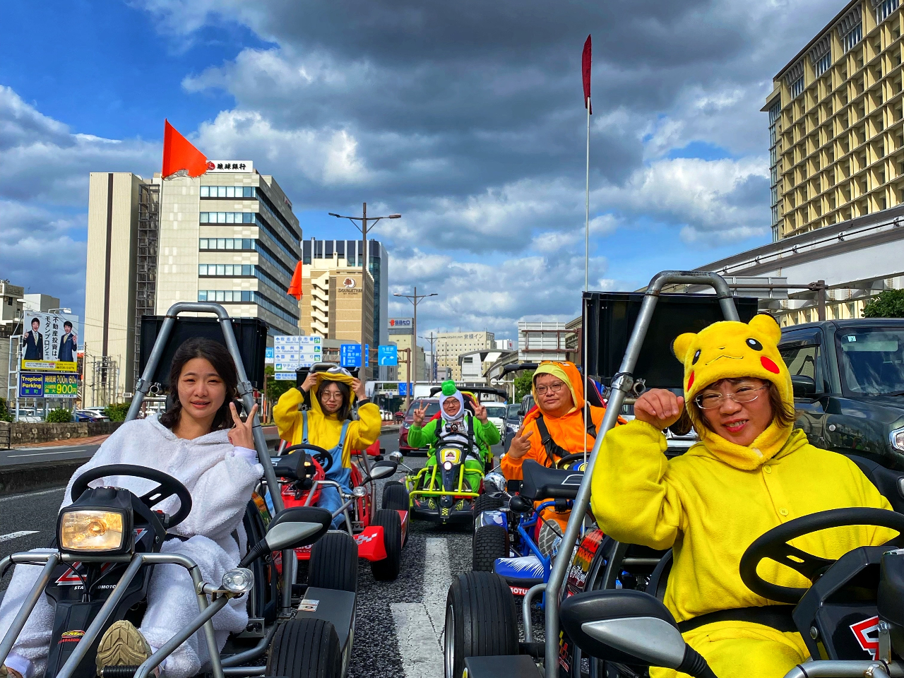 コスチュームでわいわい!!