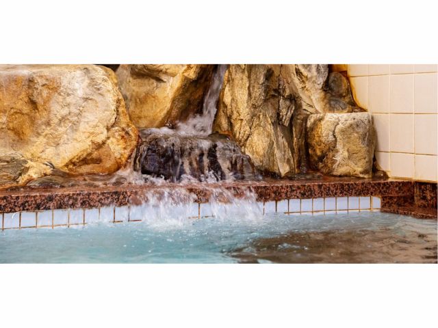 やわらかな湯ざわりと心と体ほぐれる癒しの温泉