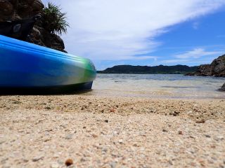 ちゅら海カヤックツアー/プライベートビーチに上陸