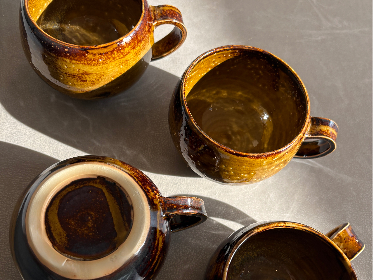 �j���E�P�̂��F���[�����Ă���̂ŃJ�b�v����v�w�Ŋy���߂܂�