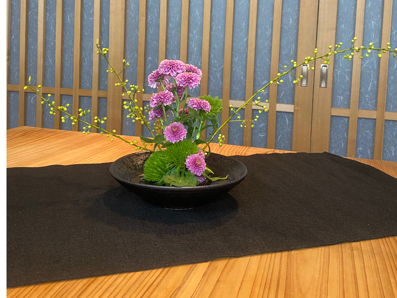 ̌Ē{^@(Ԃ̎ނ́AG߂ɂĈقȂ܂)