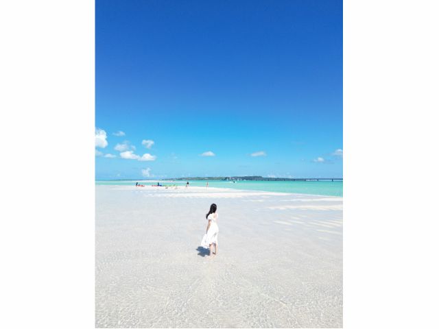 SNS映え間違いなしの砂浜でドローン撮影行います!