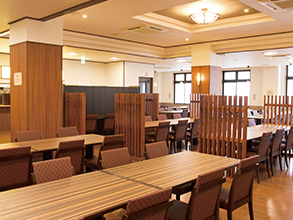 Ȑ145Ȃ̓X́AS։ƂȂĂAql̂邲ƑlłSĉ߂܂B G߂ƂɎÂ炵Lxȃj[y݂B