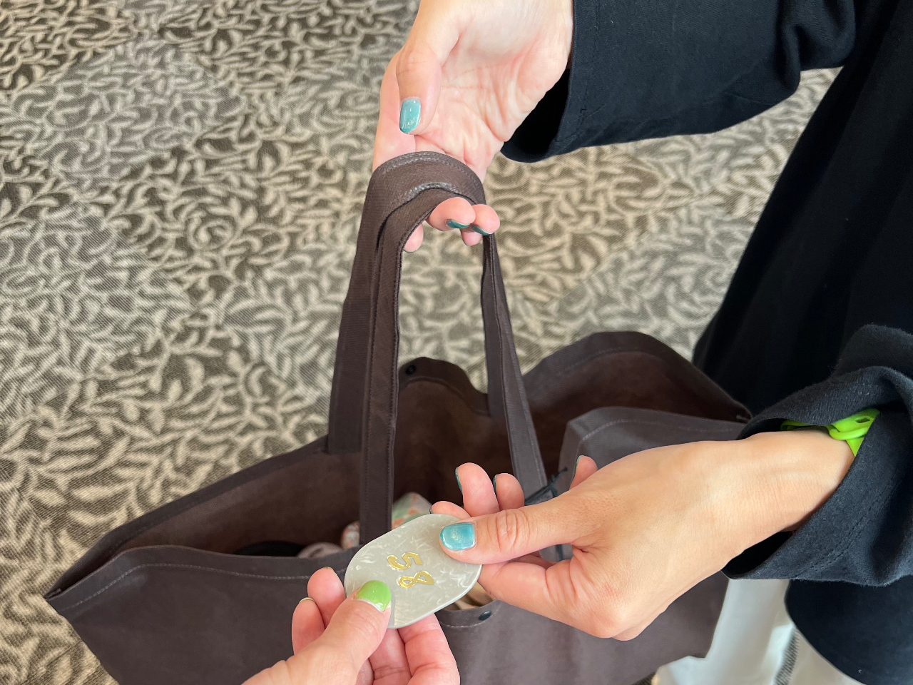 Xł́Aql󑐎Uוa肵Ă܂iMdijgyɊόyݒ܂B