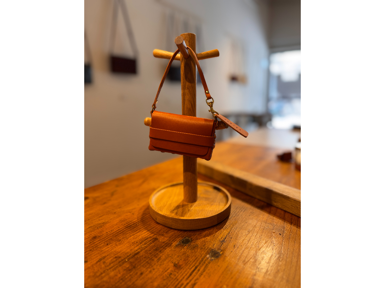 �~�j�o�b�O�A�o�b�O�`���[���Ƃ��Ă��劈��ł�