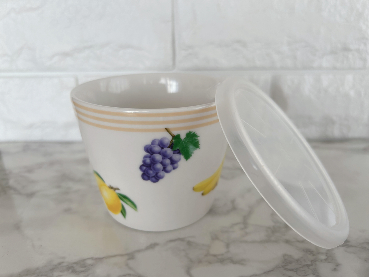 WOĂ̂܂ܐH֏oĂAIVȊłB