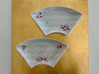 扇皿、横:21.5cm、縦:11cm(一番長いところで計測)